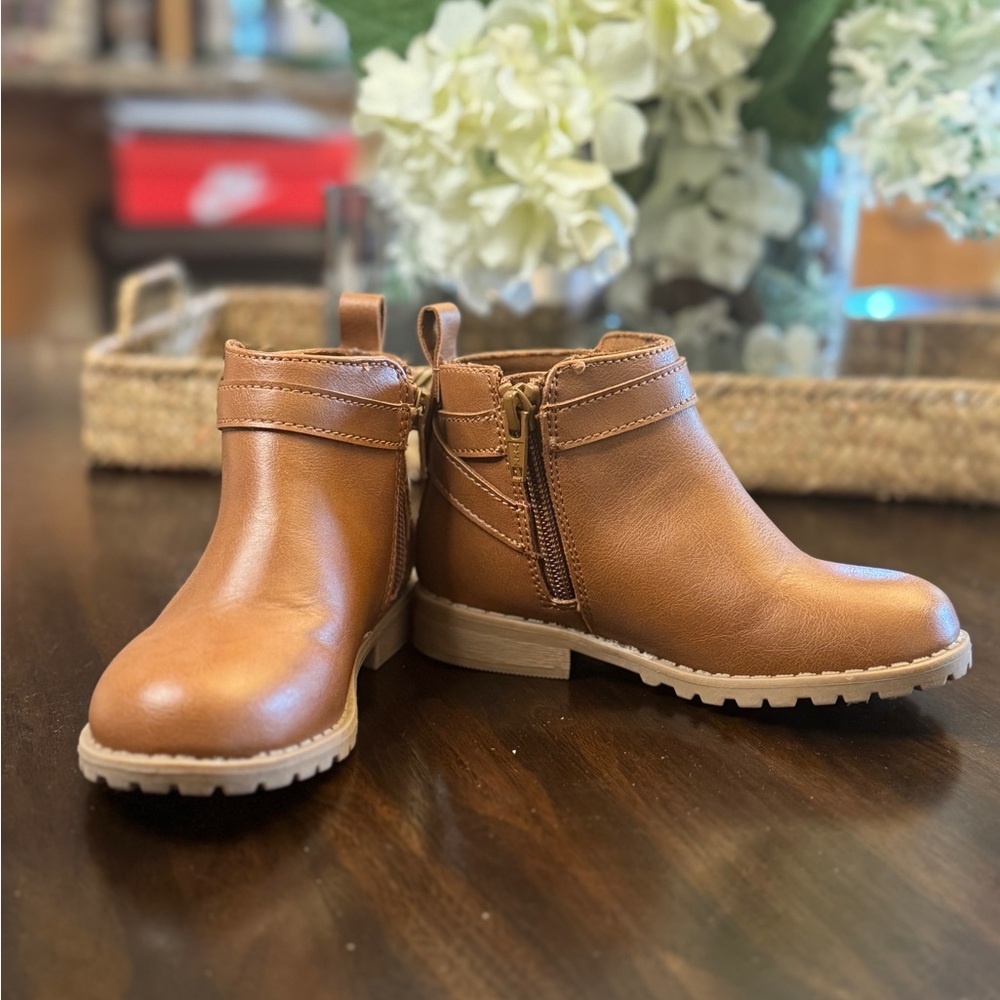 Old Navy Tan Ankle Boots with Buckle Straps and Rugged Sole